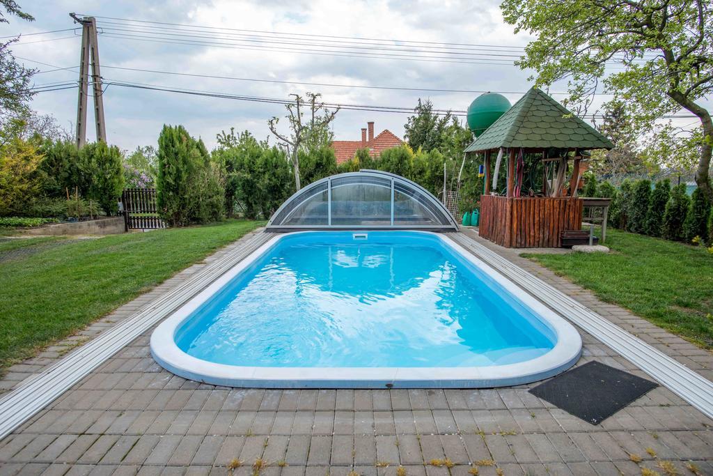 Sandor Apartman Balatonfured Bagian luar foto